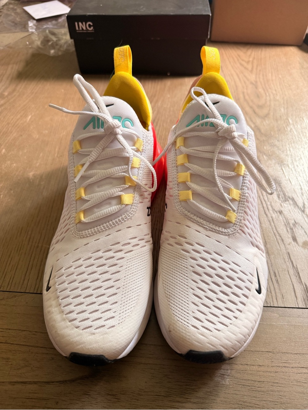 Nike Air Max Lightweight Sneakers